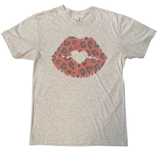 Animal Print Red Kissy Lips Ladies Gray Short Sleeve T Shirt Women Size Medium - Picture 1 of 8